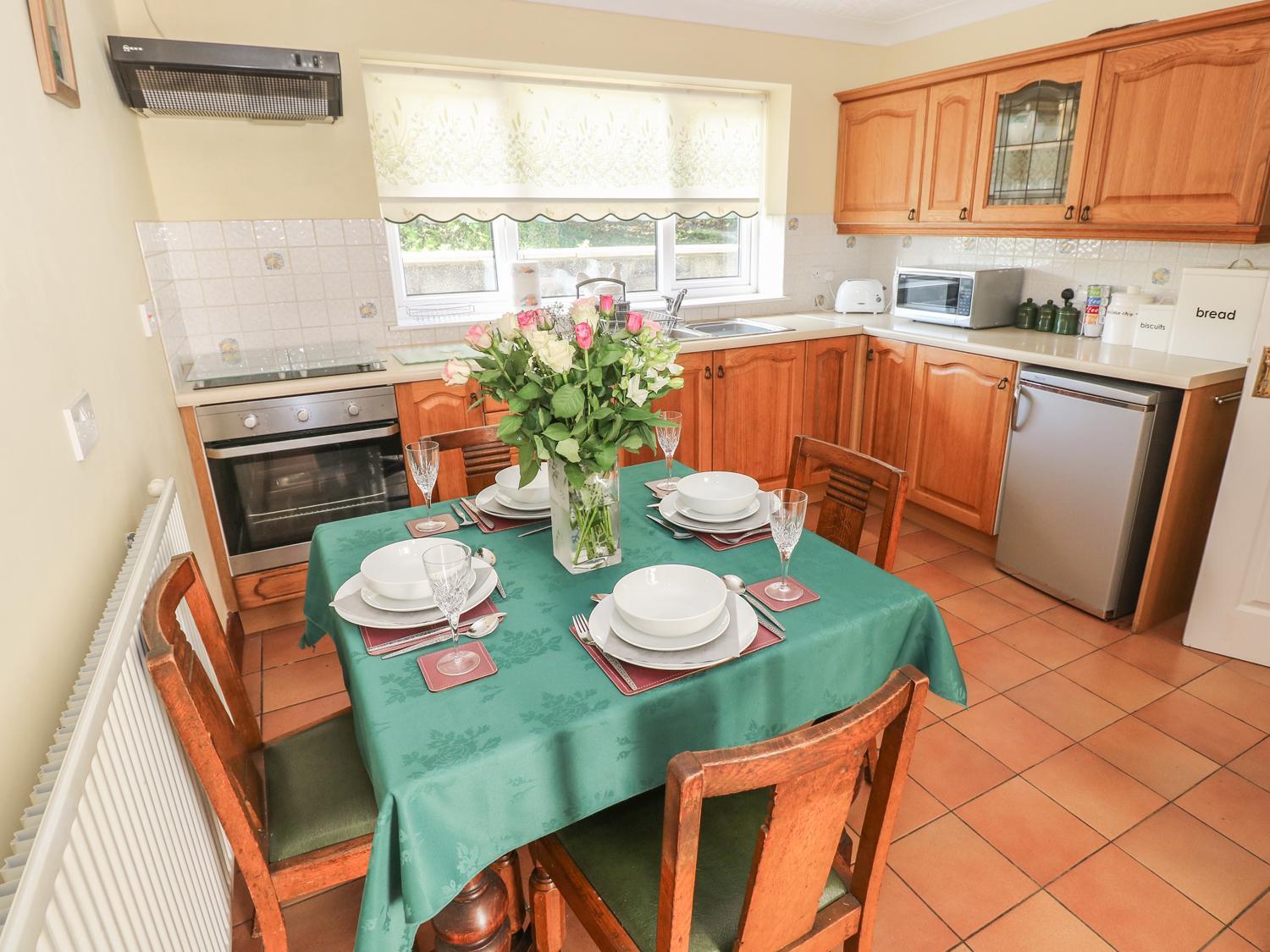 Broadford Farm Bungalow Kidwelly 外观 照片