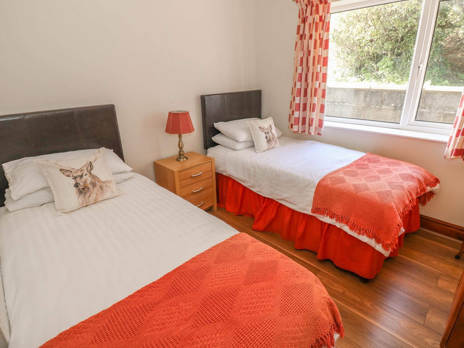 Broadford Farm Bungalow Kidwelly 外观 照片